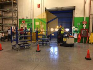 montacargas tugger tow truck taylor dunn20